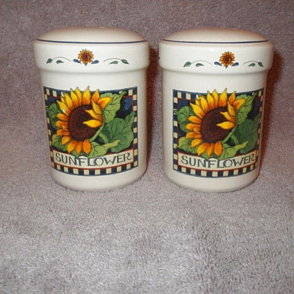 Vtg Sunflower Salt & Pepper Shakers 4" Susan Winget Countrycore Farmhouse Boho